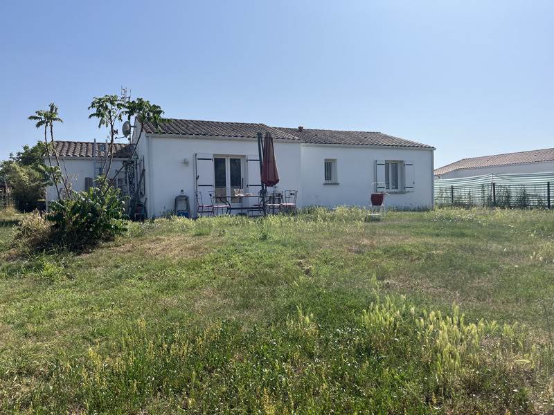 Vente Maison ETAULES - 5 pièces -85 m² - (17750)
