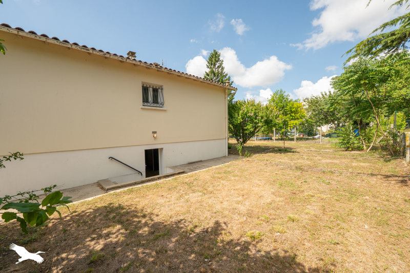 Vente Maison CHAILLEVETTE - 3 pièces -96 m² - (17890)