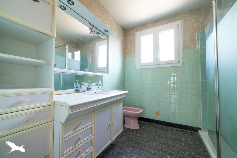 Vente Maison CHAILLEVETTE - 3 pièces -96 m² - (17890)