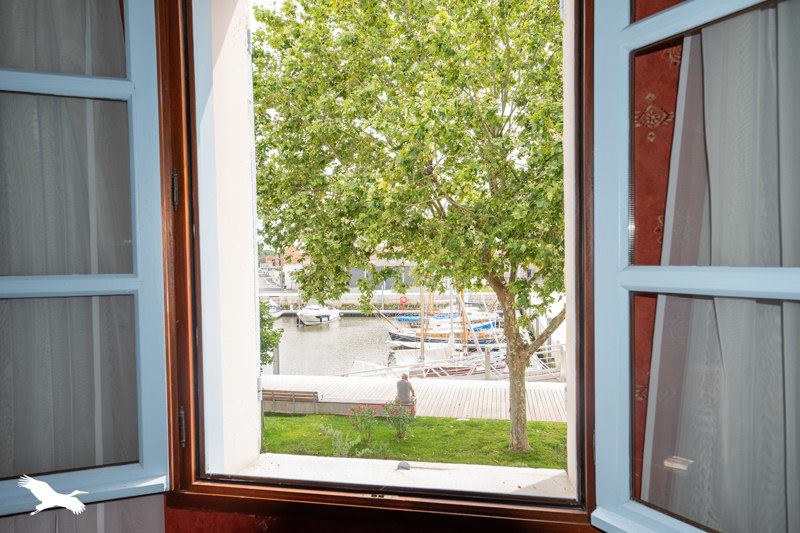 Vente Maison LA TREMBLADE - 7 pièces -237 m² - (17390)