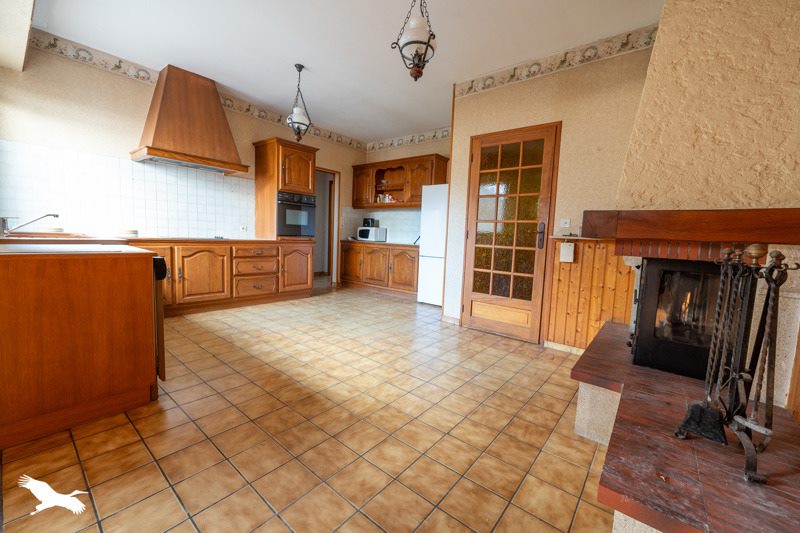 Vente Maison LA TREMBLADE - 7 pièces -237 m² - (17390)