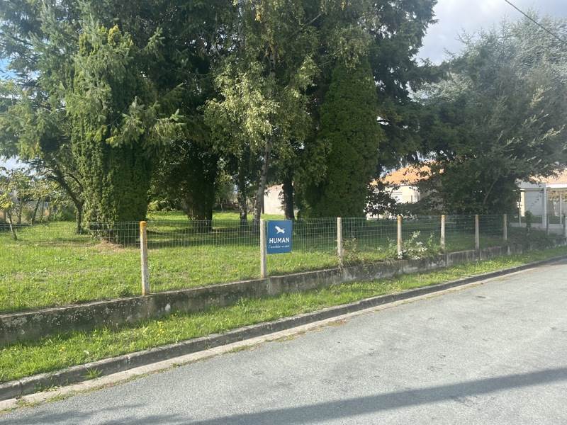 Vente Terrain CHAILLEVETTE - -1038 m² - (17890)