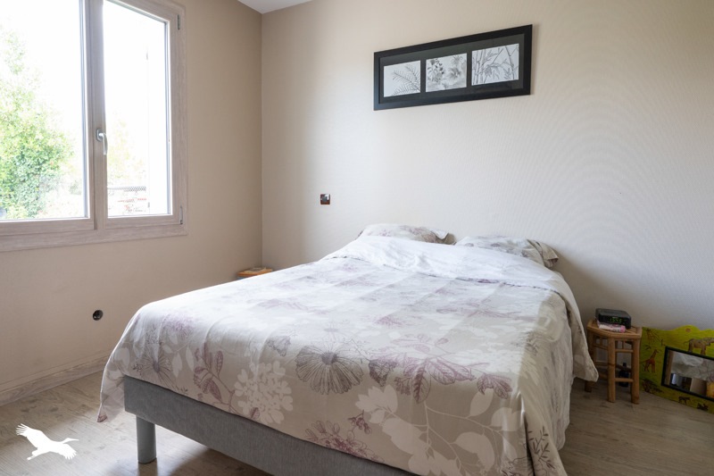 Vente Maison CHAILLEVETTE - 5 pièces -95 m² - (17890)