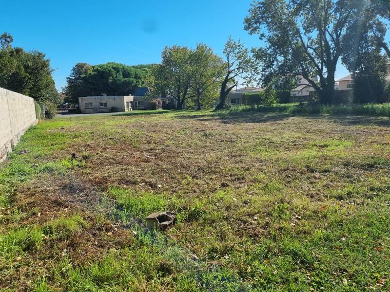 Vente Terrain LA TREMBLADE - -427 m² - (17390)
