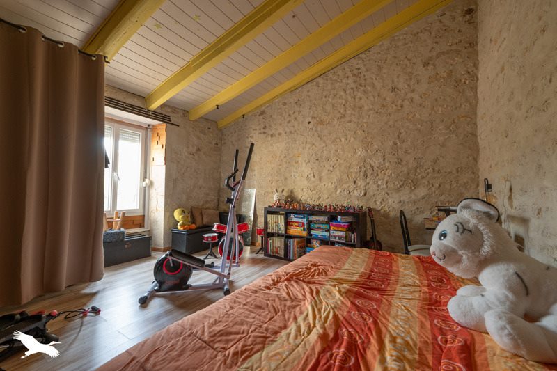 Vente Appartement LA TREMBLADE - 4 pièces -128 m² - (17390)