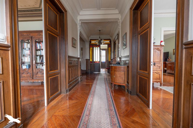 Vente Maison LA TREMBLADE - 11 pièces -335 m² - (17390)