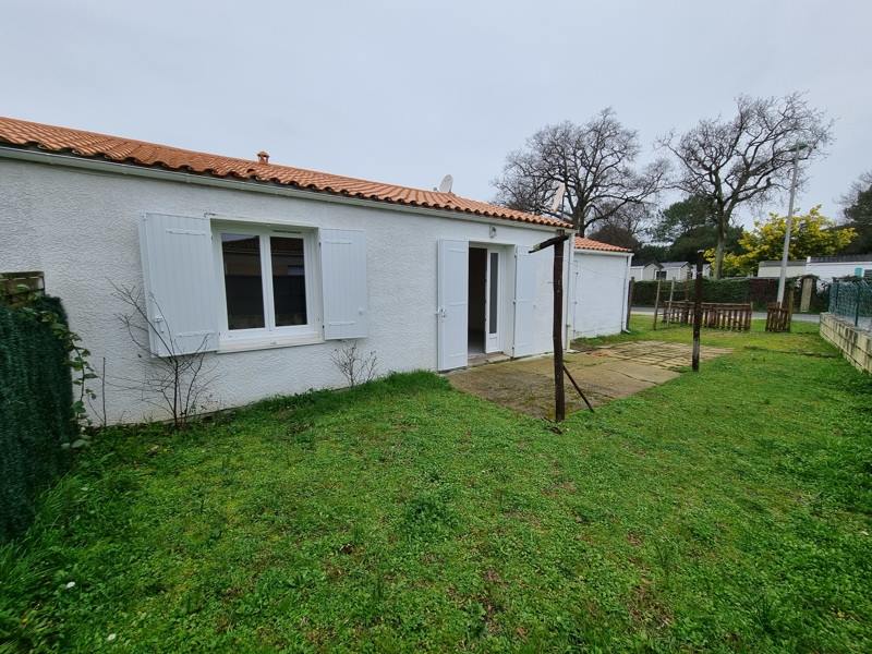 Vente Maison LA TREMBLADE - 2 pièces -30 m² - (17390)