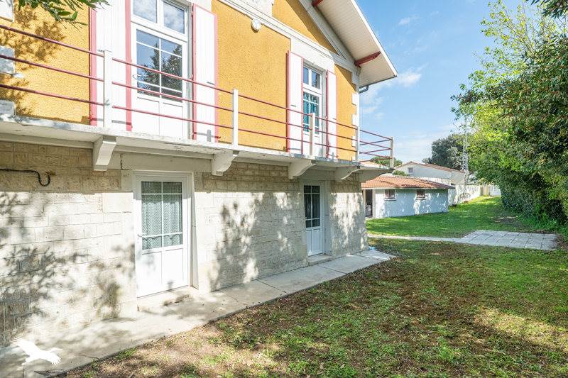 Vente Maison LA TREMBLADE - 6 pièces -123 m² - (17390)