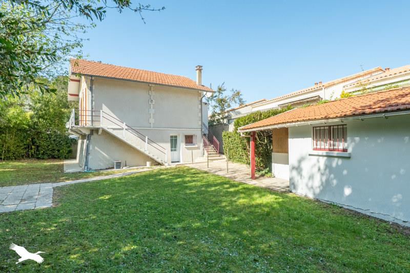 Vente Maison LA TREMBLADE - 6 pièces -123 m² - (17390)
