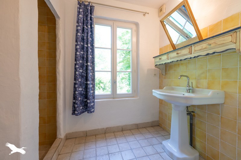 Vente Maison LA TREMBLADE - 9 pièces -250 m² - (17390)