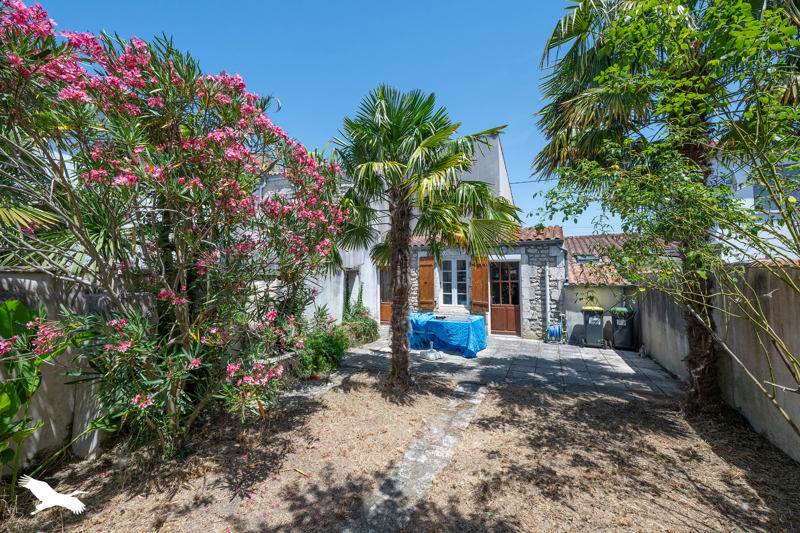 Vente Maison LA TREMBLADE - 3 pièces -55 m² - (17390)