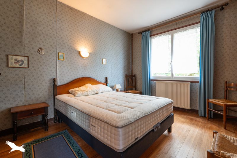 Vente Maison CHAILLEVETTE - 4 pièces -93 m² - (17890)