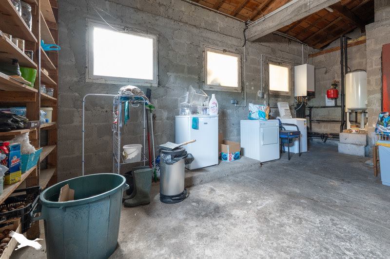 Vente Maison CHAILLEVETTE - 4 pièces -93 m² - (17890)