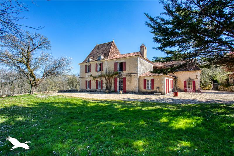 Maison 10 pièces 550 m² · à Grignols · 550 m² · 884 000 €