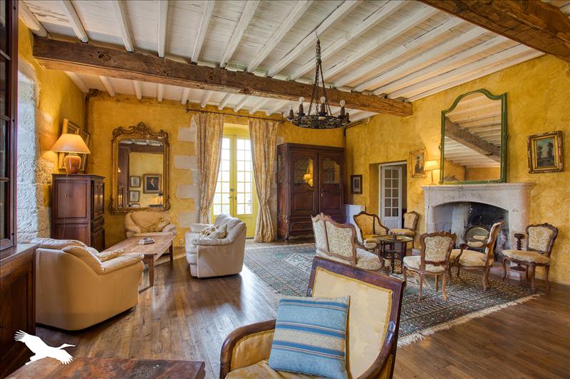 Vente Maison GRIGNOLS - 10 pièces -550 m² - (24110)