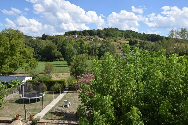 Vente Maison ST GERMAIN DU SALEMBRE - 7 pièces -250 m² - (24190)
