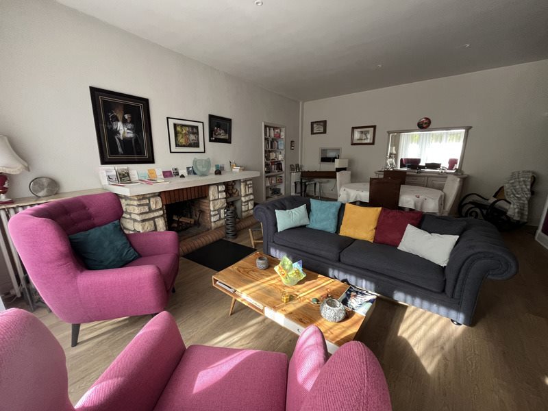 Vente Maison ST GERMAIN DU SALEMBRE - 7 pièces -250 m² - (24190)