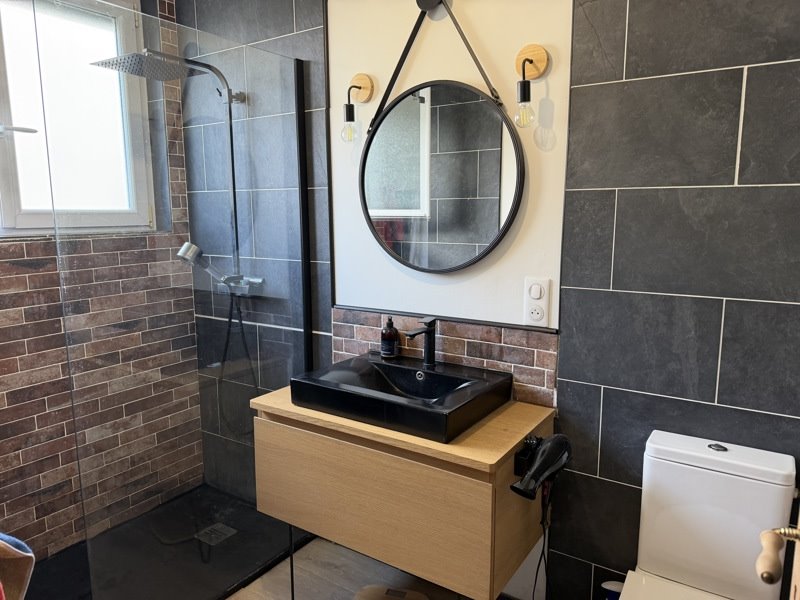 Vente Maison Saint-Léon-sur-l'Isle - 4 pièces -87 m² - (24110)
