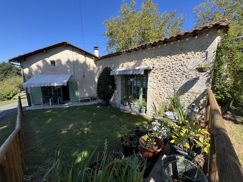 Vente Maison Saint-Aquilin - 3 pièces -100 m² - (24110)