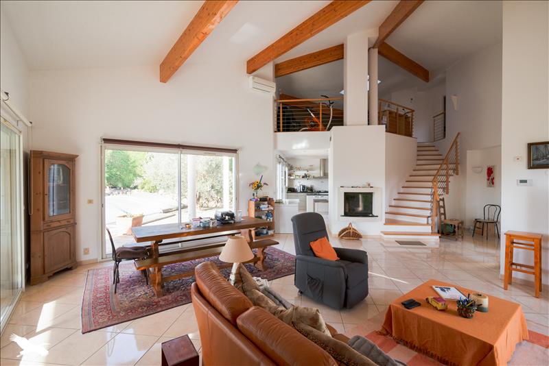 Vente Maison LAUZERVILLE - 6 pièces -178 m² - (31650)