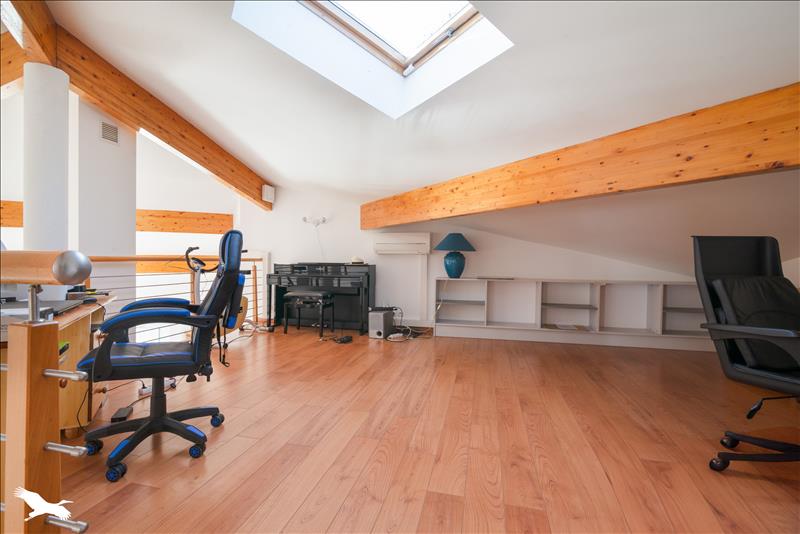 Vente Maison LAUZERVILLE - 6 pièces -178 m² - (31650)
