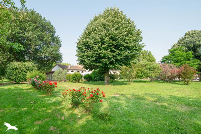 Vente Maison BELBERAUD - 10 pièces -340 m² - (31450)