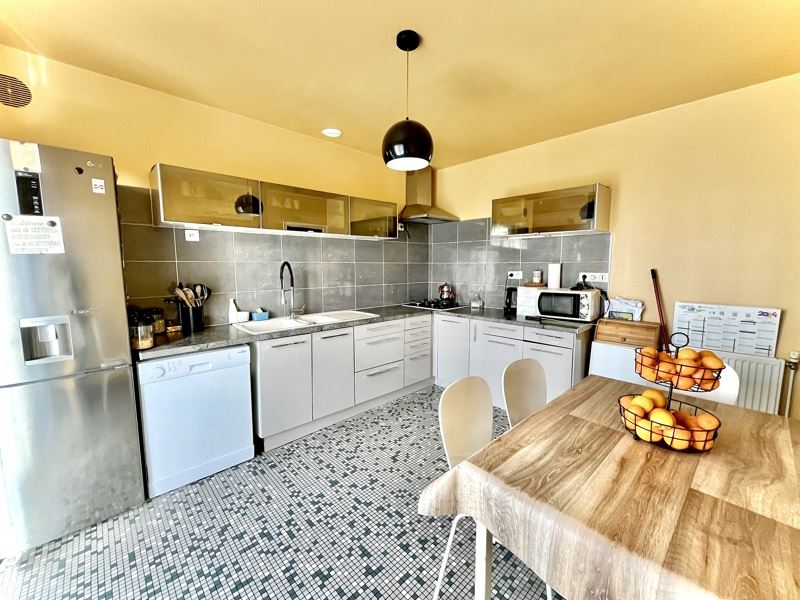 Vente Maison BRIVE LA GAILLARDE - 6 pièces -152 m² - (19100)