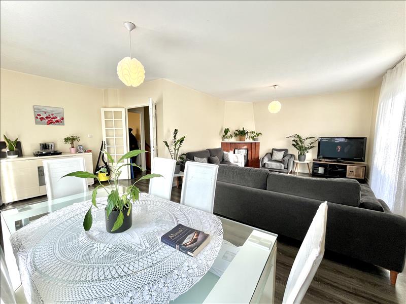 Vente Maison BRIVE LA GAILLARDE - 6 pièces -152 m² - (19100)
