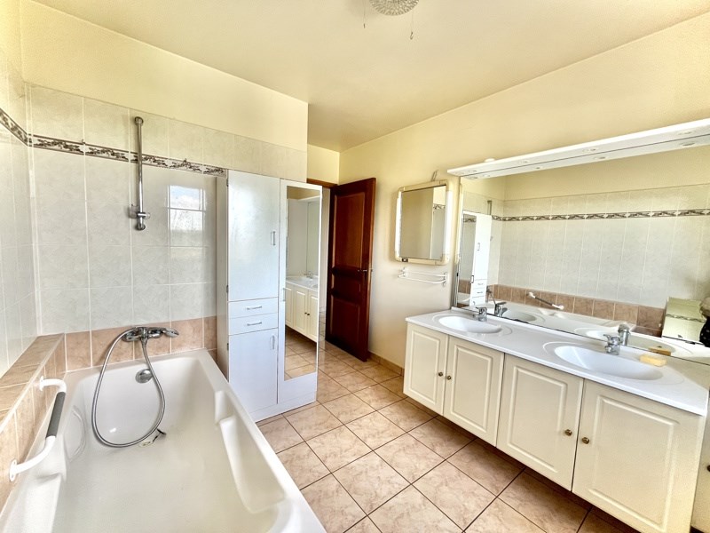 Vente Maison BRIVE LA GAILLARDE - 5 pièces -123 m² - (19100)
