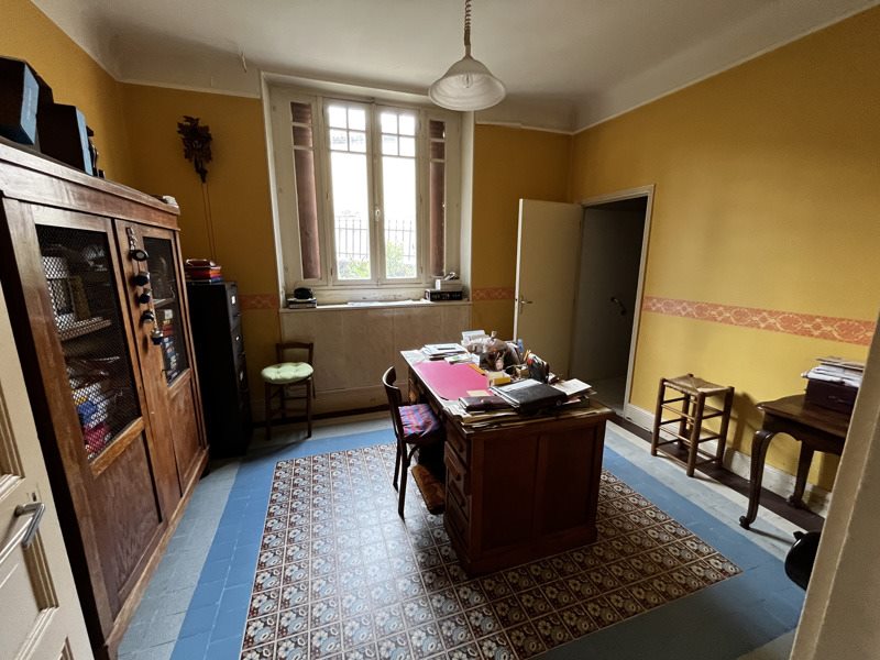 Vente Maison FUMEL - 9 pièces -217 m² - (47500)