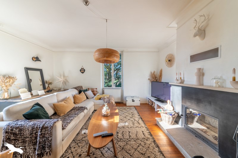 Vente Maison TOUZAC - 8 pièces -275 m² - (46700)