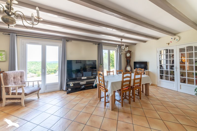 Vente Maison MONTAYRAL - 6 pièces -150 m² - (47500)