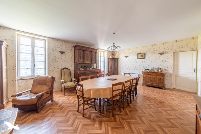 Vente Maison VIRE SUR LOT - 7 pièces -151 m² - (46700)