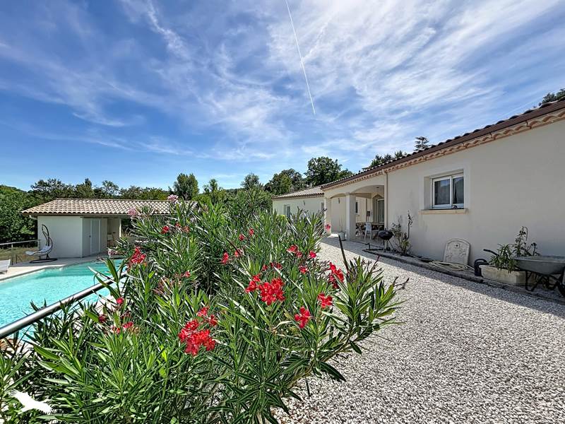 Vente Maison Courbiac - 7 pièces -165 m² - (47370)