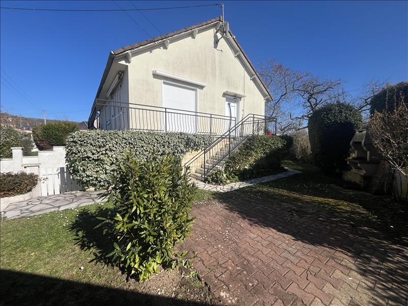 Vente Maison ST AMAND MONTROND - 5 pièces -106 m² - (18200)