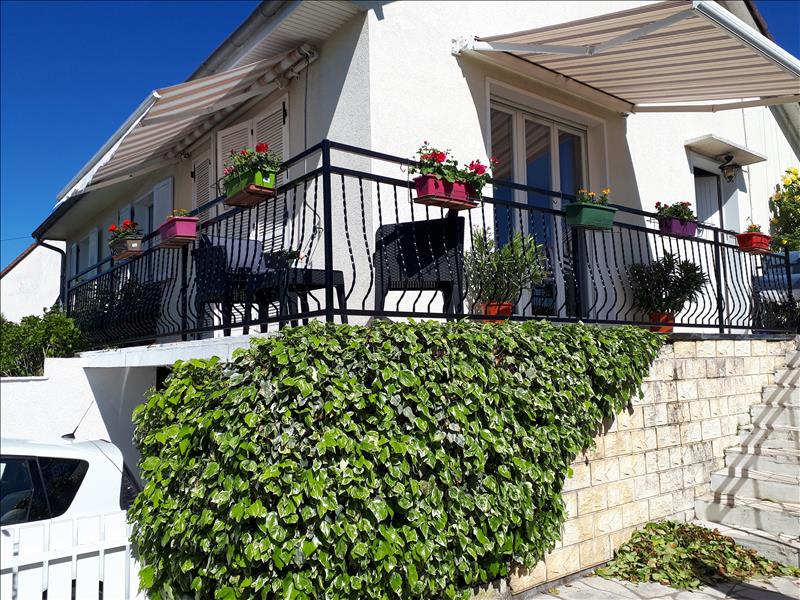 Vente Maison ST AMAND MONTROND 18200 5 pièces - 106 m²