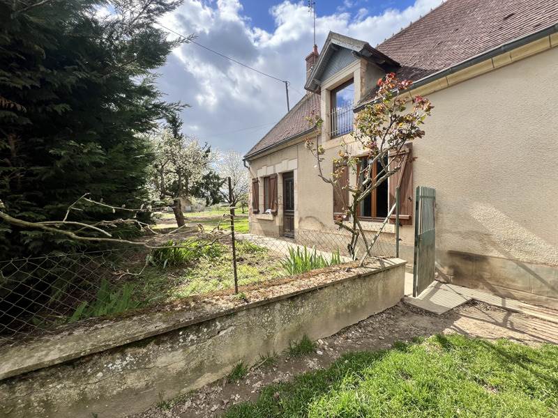 Vente Maison ARCOMPS - 4 pièces -98 m² - (18200)