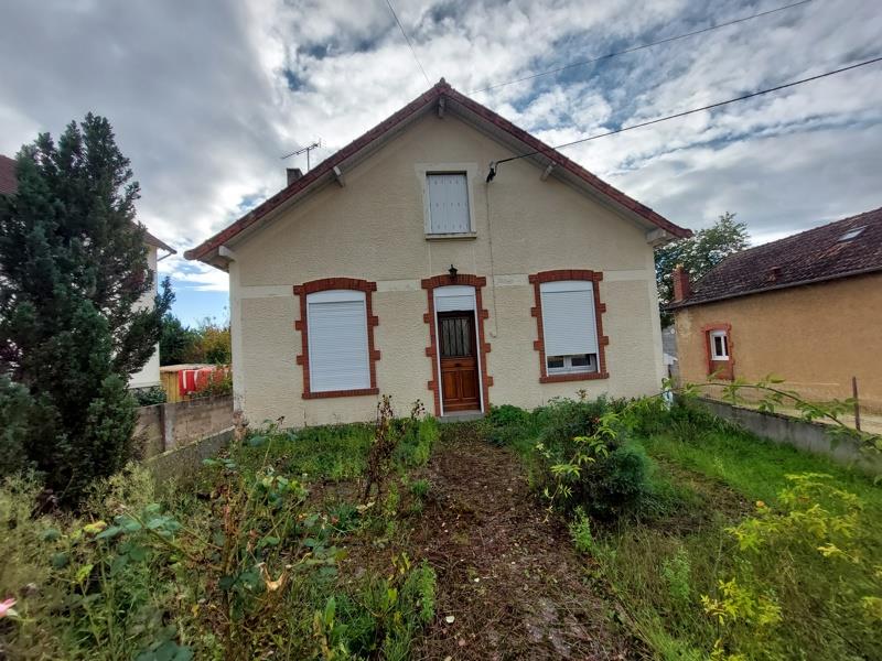 Vente Maison ST AMAND MONTROND 18200 5 pièces - 105 m²