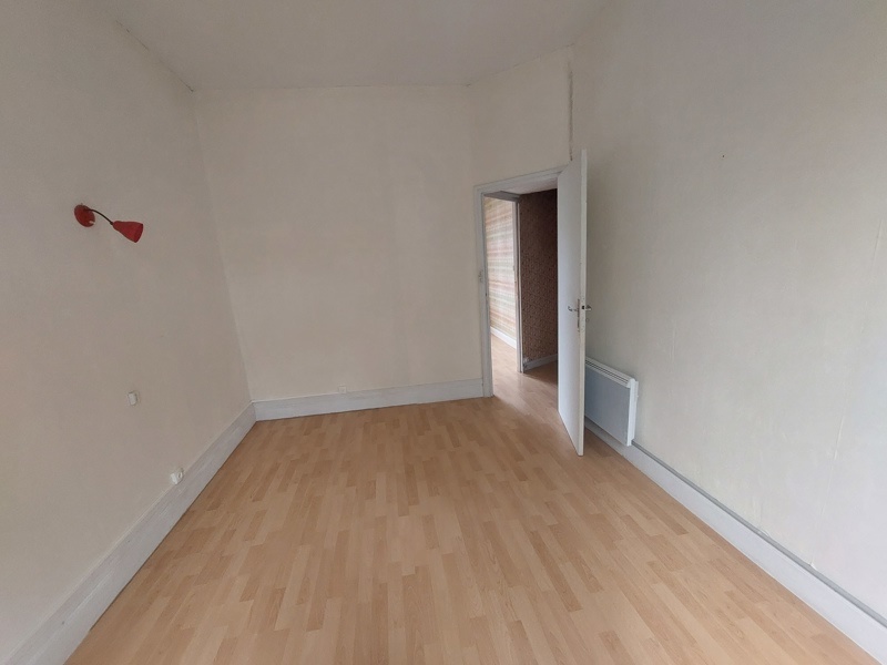 Vente Maison ST AMAND MONTROND - 4 pièces -102 m² - (18200)
