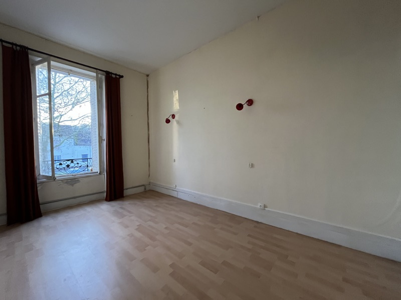 Vente Maison ST AMAND MONTROND - 4 pièces -102 m² - (18200)