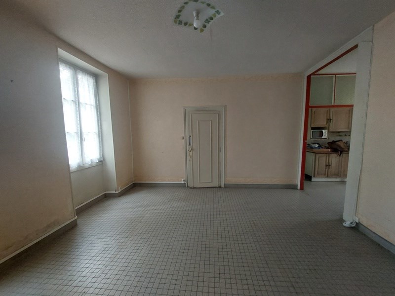 Vente Maison ST AMAND MONTROND - 4 pièces -102 m² - (18200)