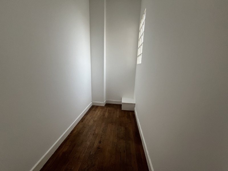 Vente Appartement ST AMAND MONTROND - 2 pièces -52 m² - (18200)