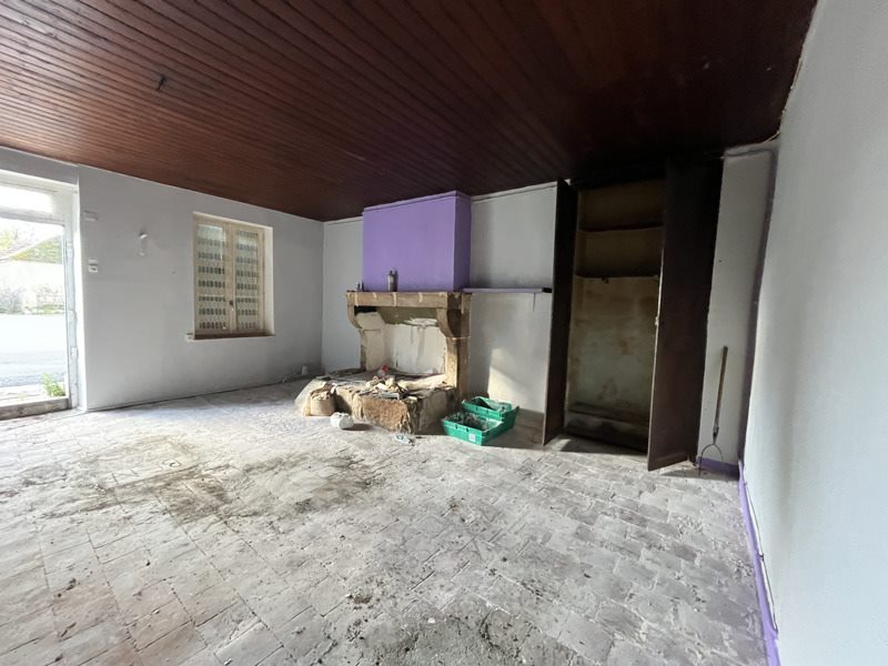 Vente Maison AINAY LE VIEIL - 2 pièces -70 m² - (18200)