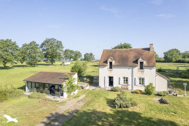 Vente Maison LOYE SUR ARNON - 5 pièces -177 m² - (18170)