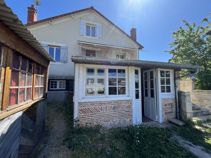 Vente Maison ST AMAND MONTROND - 4 pièces -52 m² - (18200)