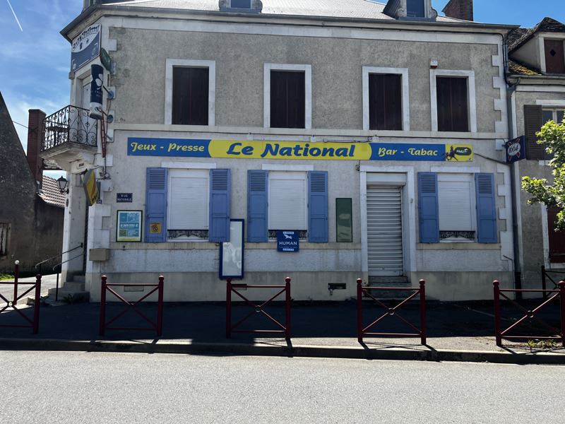 Vente Immeuble CHARENTON DU CHER - -  325 m² - (18210)