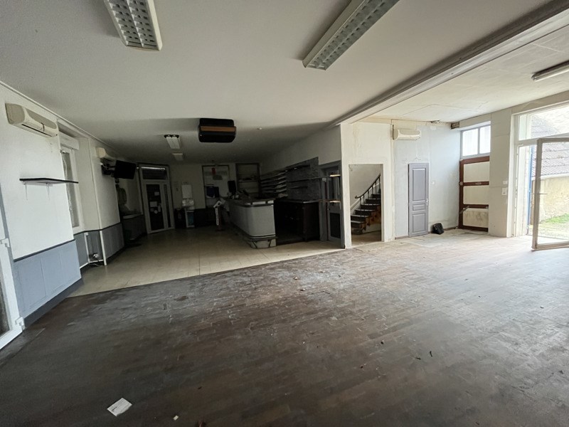Vente Immeuble CHARENTON DU CHER - -  325 m² - (18210)