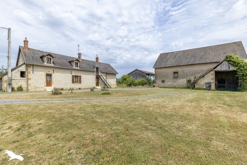 Vente Maison CHARENTON DU CHER - 10 pièces -195 m² - (18210)
