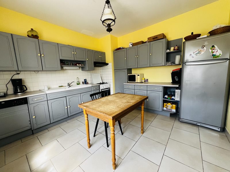 Vente Maison AINAY LE VIEIL - 7 pièces -165 m² - (18200)
