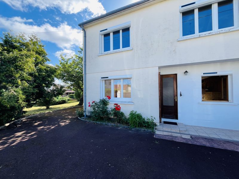 Vente Maison ORVAL - 4 pièces -79 m² - (18200)